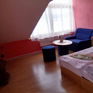 imag0074.jpg
