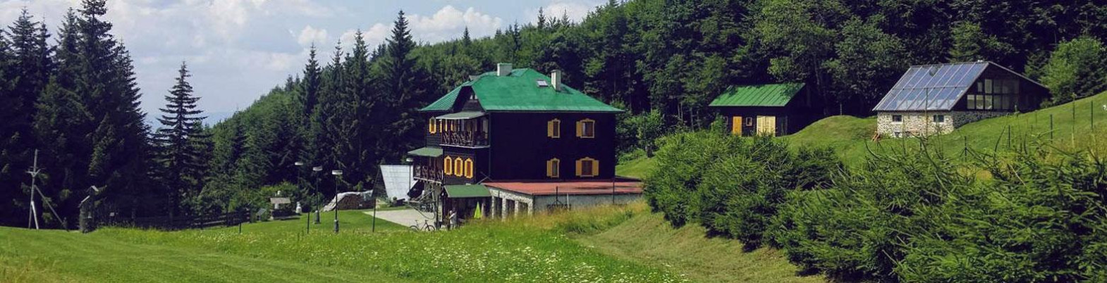 Na biku k vianočnej chate z reklamy